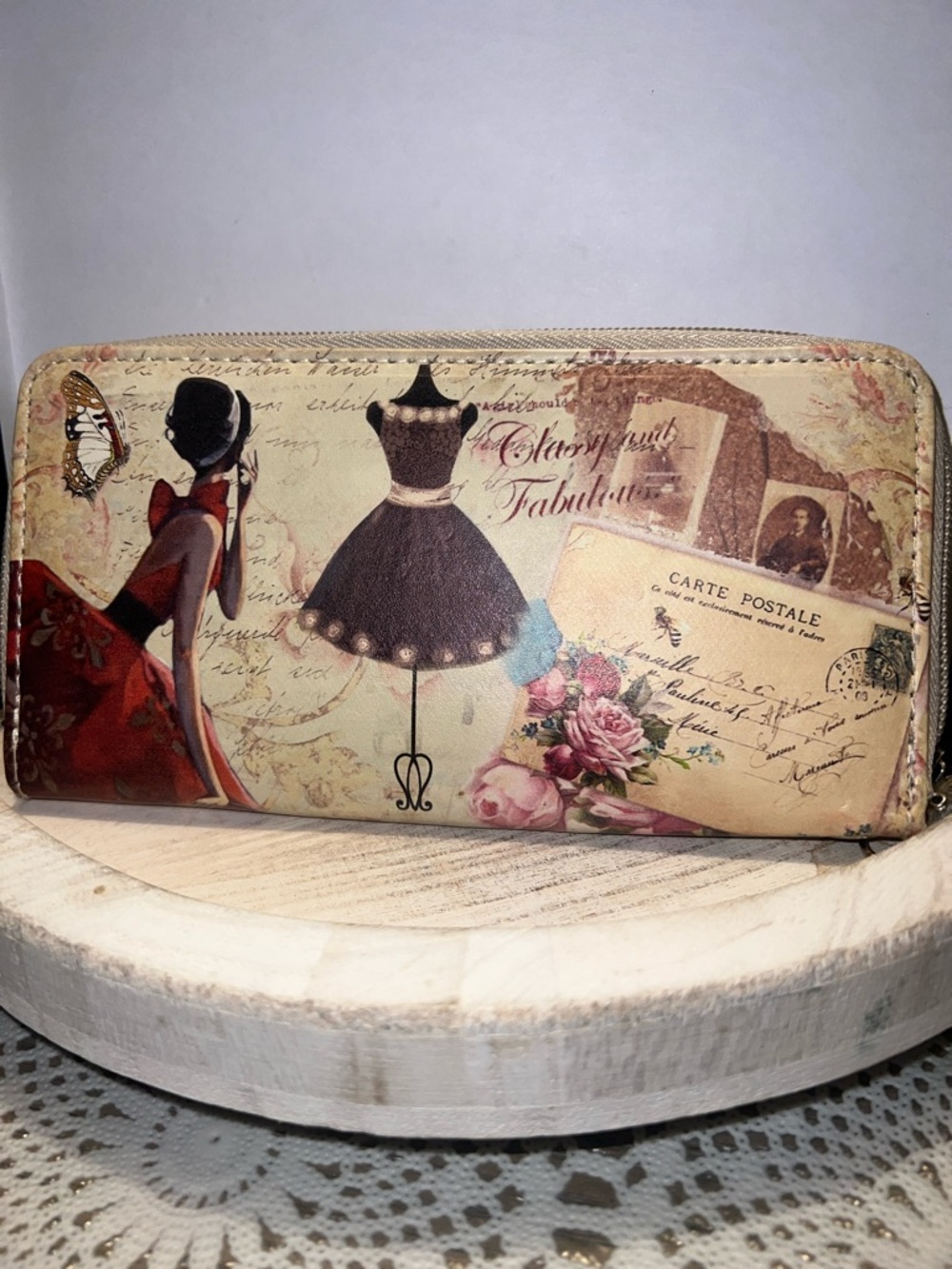Vintage Fashion Print Zip-Around Wallet - Beige Floral